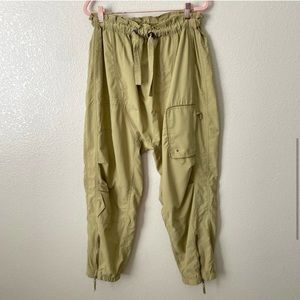 Free People Movement Cargo Pants Medium Sage Khaki Spring Trekker Harem Athletic